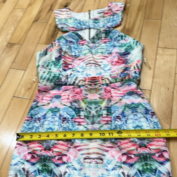 Dainty Hooligan Bodycon Dress - Picture 7 of 9